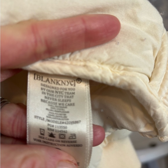 Blank NYC Off-White Quilted Puffer Jacket - Picture 3 of 4